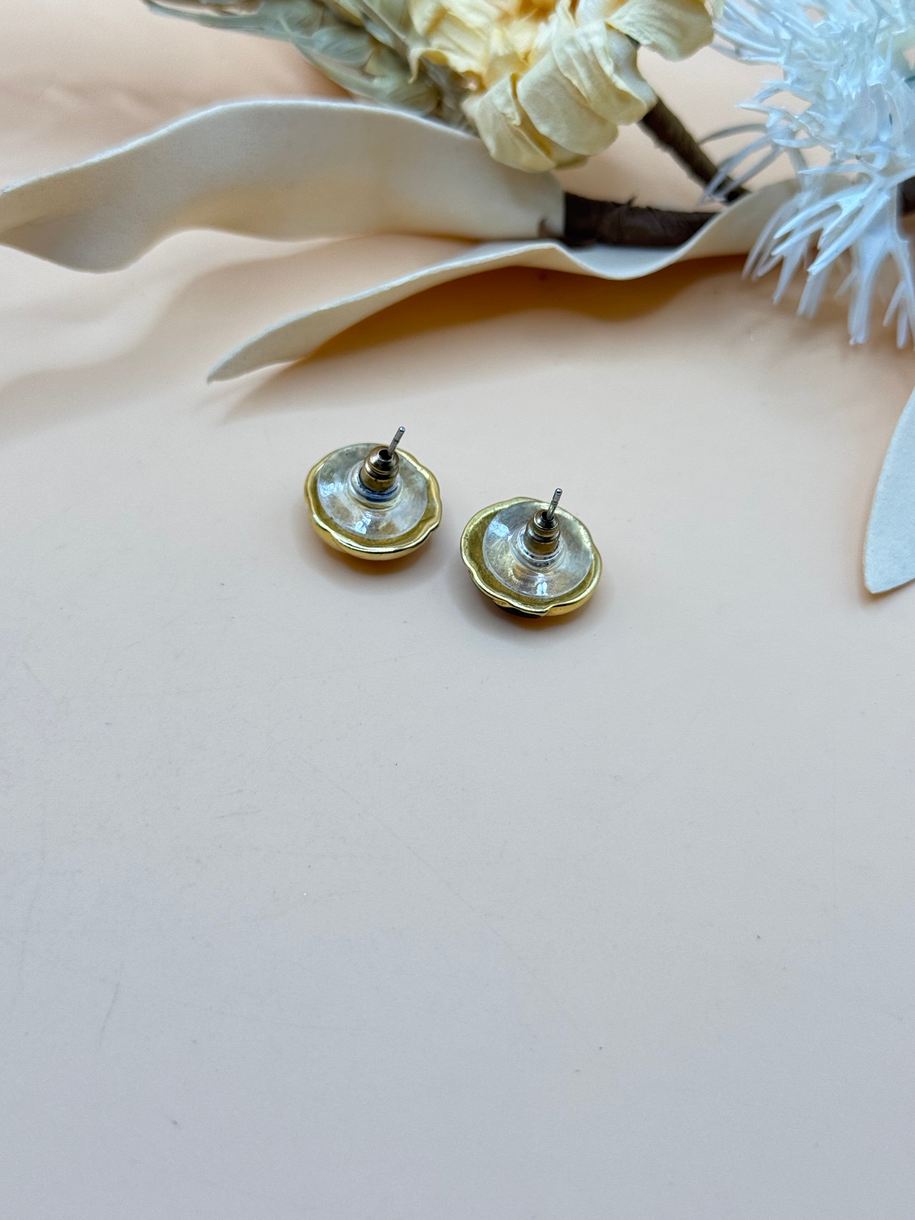 Vintage Black Enamel Gold Tone Swirl Stud Earrings