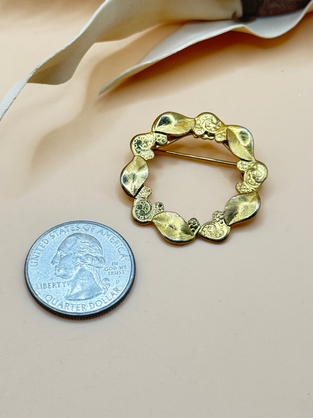 Vintage Gold Tone Leaf and Paisley Wreath Brooch