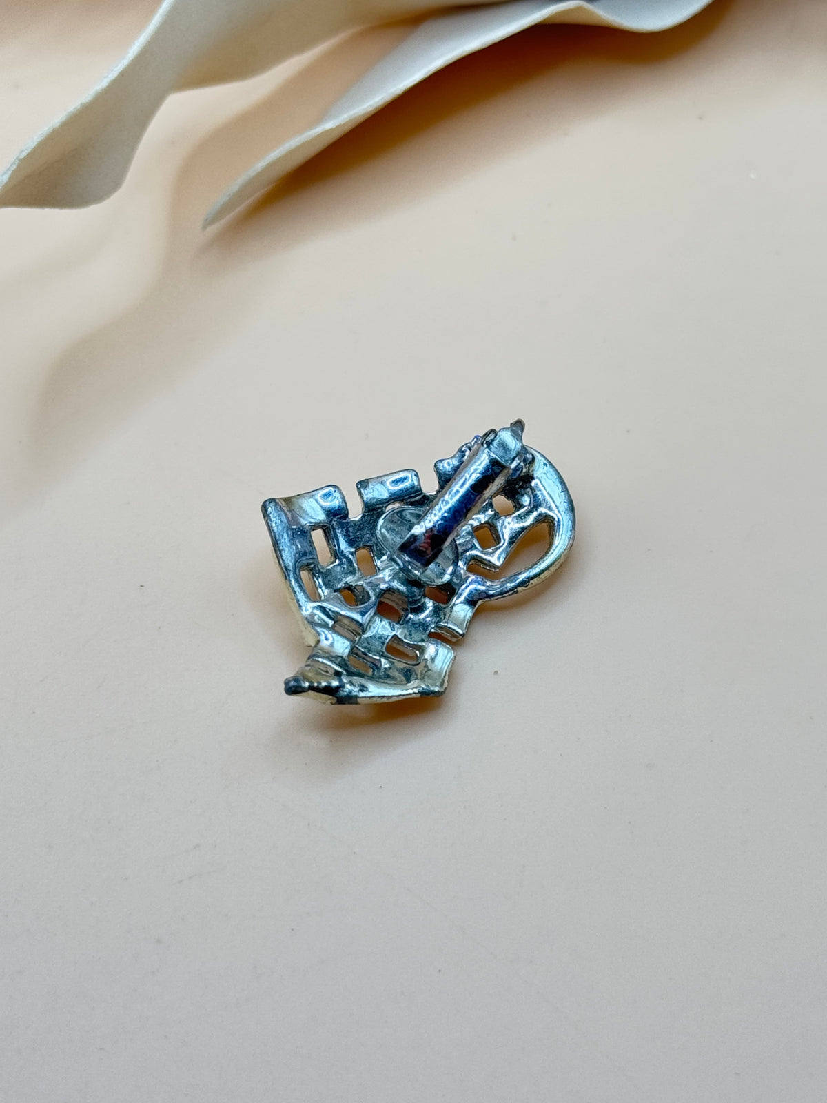 Vintage Coro Silver Tone Woven Basket Clip-On Earring